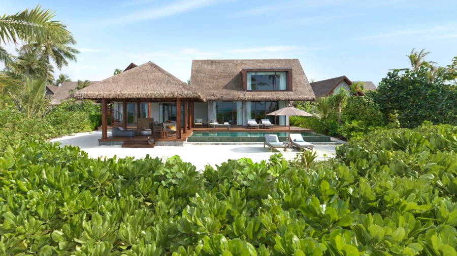 Six Senses Kanahura Resort 3.jpg