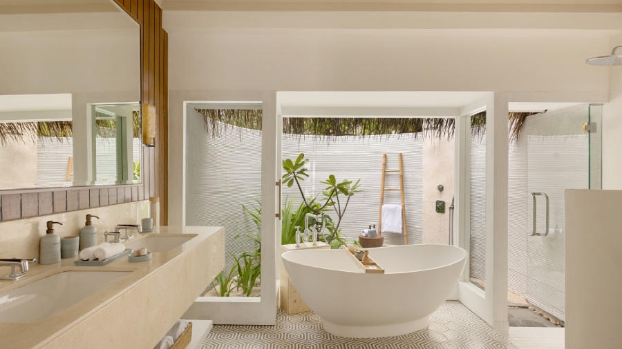 Six Senses Kanahura Resort 12.jpg